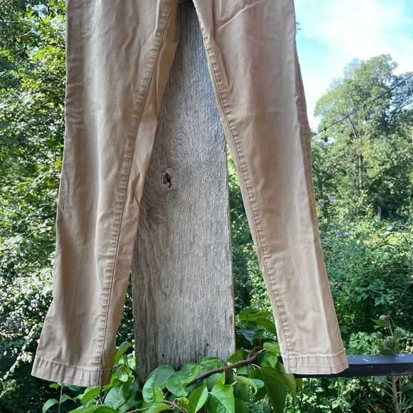 American Eagle Flex Chinos - Picture 2 of 7